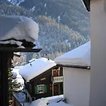 Hotel Hotel-restaurant Drei Tannen 2*